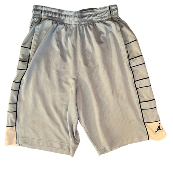 Bundle of mens shorts size 34-38 - Picture 4 of 10